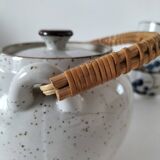 Japanese teapot and cups