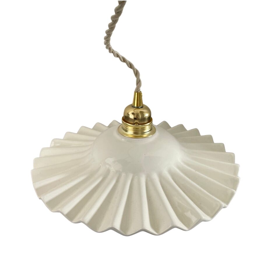 Vintage hanging in electrified toothed ceramic to nine