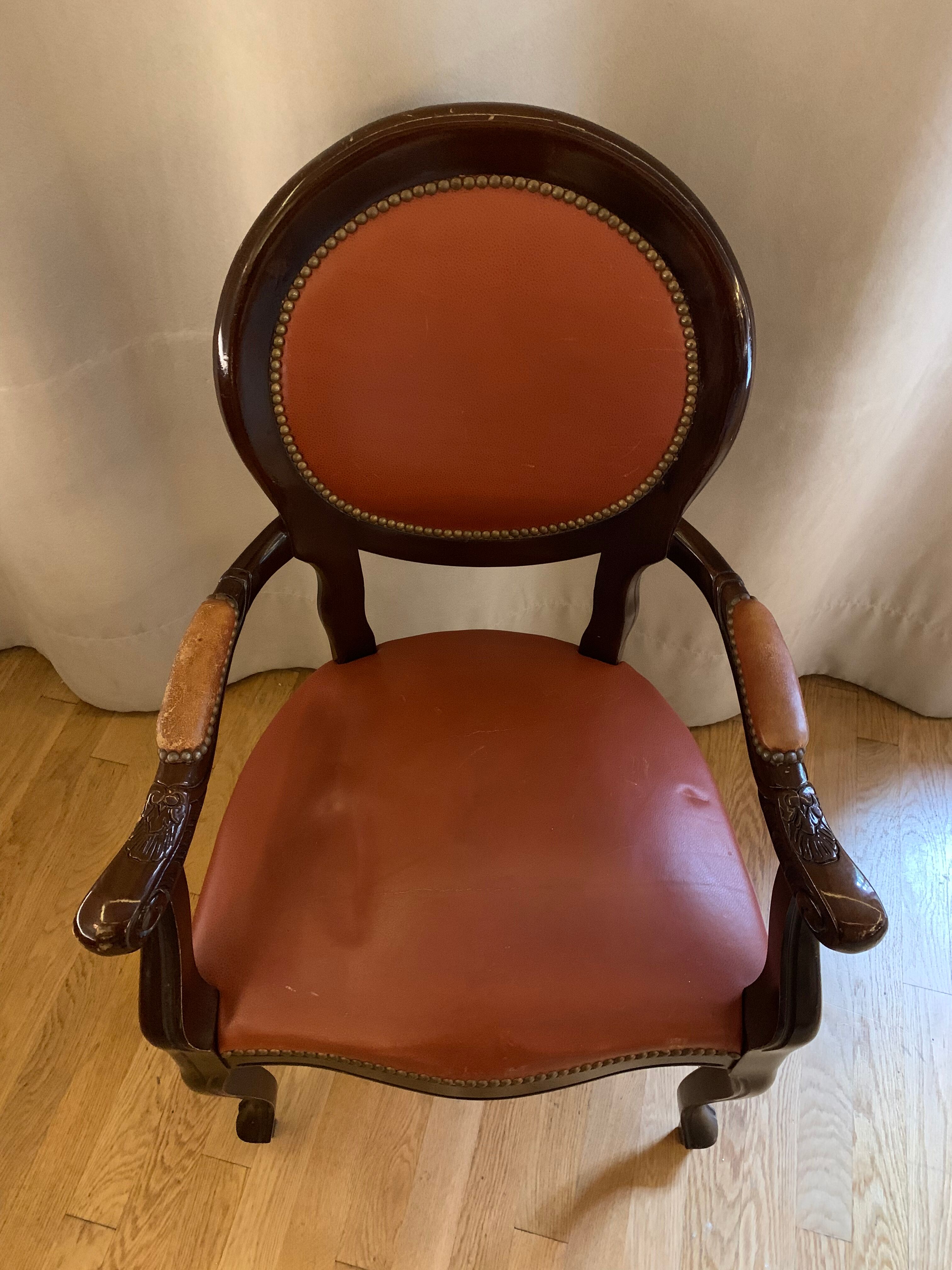 Muscat leather medallion armchair