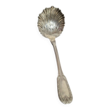 Vintage dusting spoon in excellent condition.