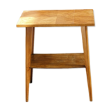 Scandinavian wooden service, compass feet