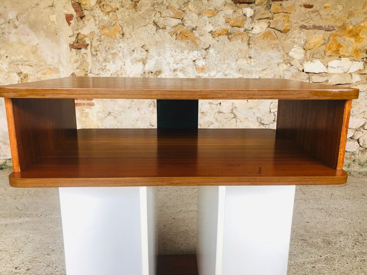 Stereo hi-fi stand / teak tv circa 70/80