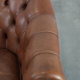 Cow leather Chesterfield club armchair in English style