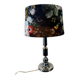 Lampe de table vintage chromée avec abat-jour fleuri