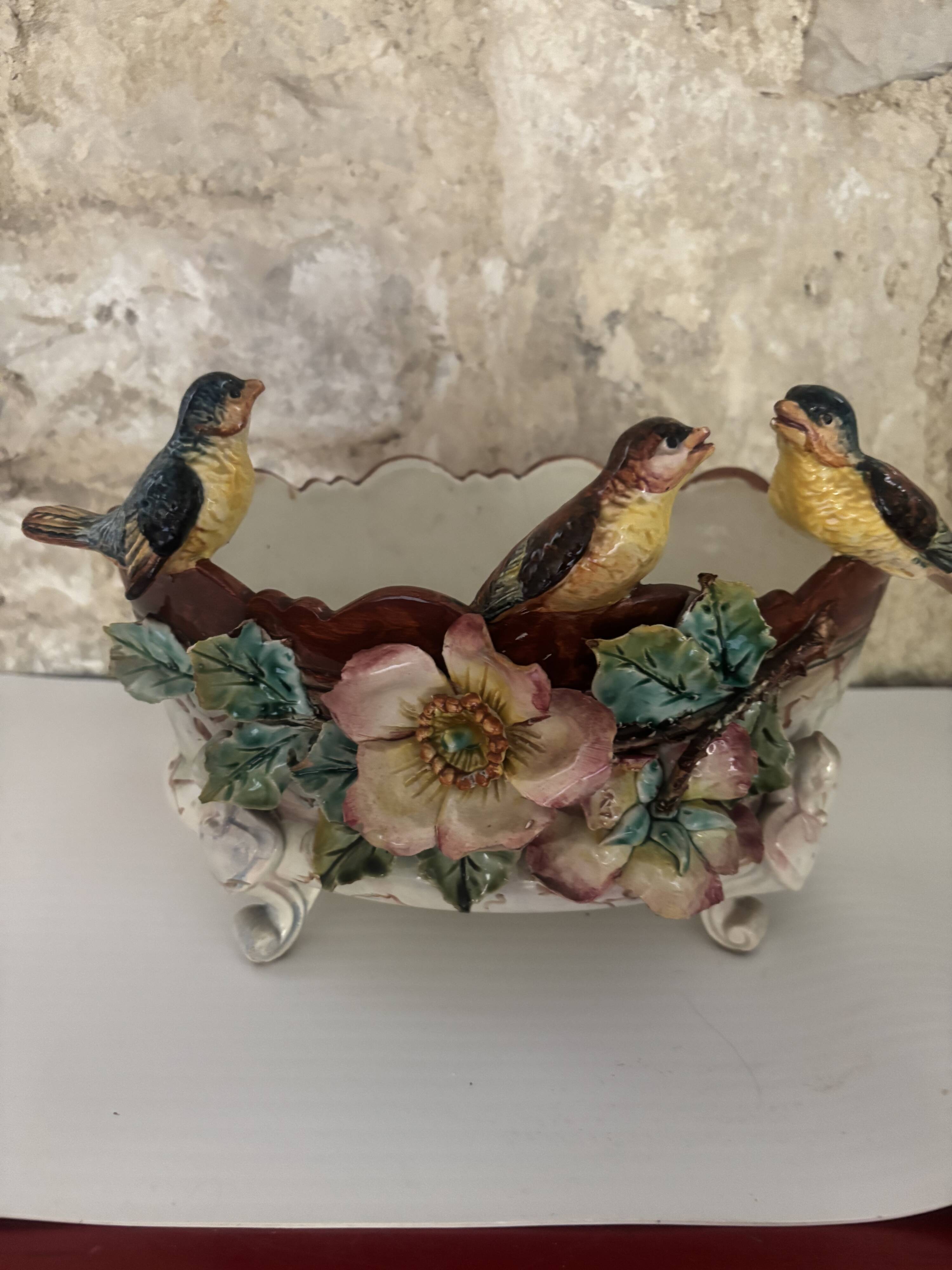 Glazed ceramic planter – Plant & bird decor