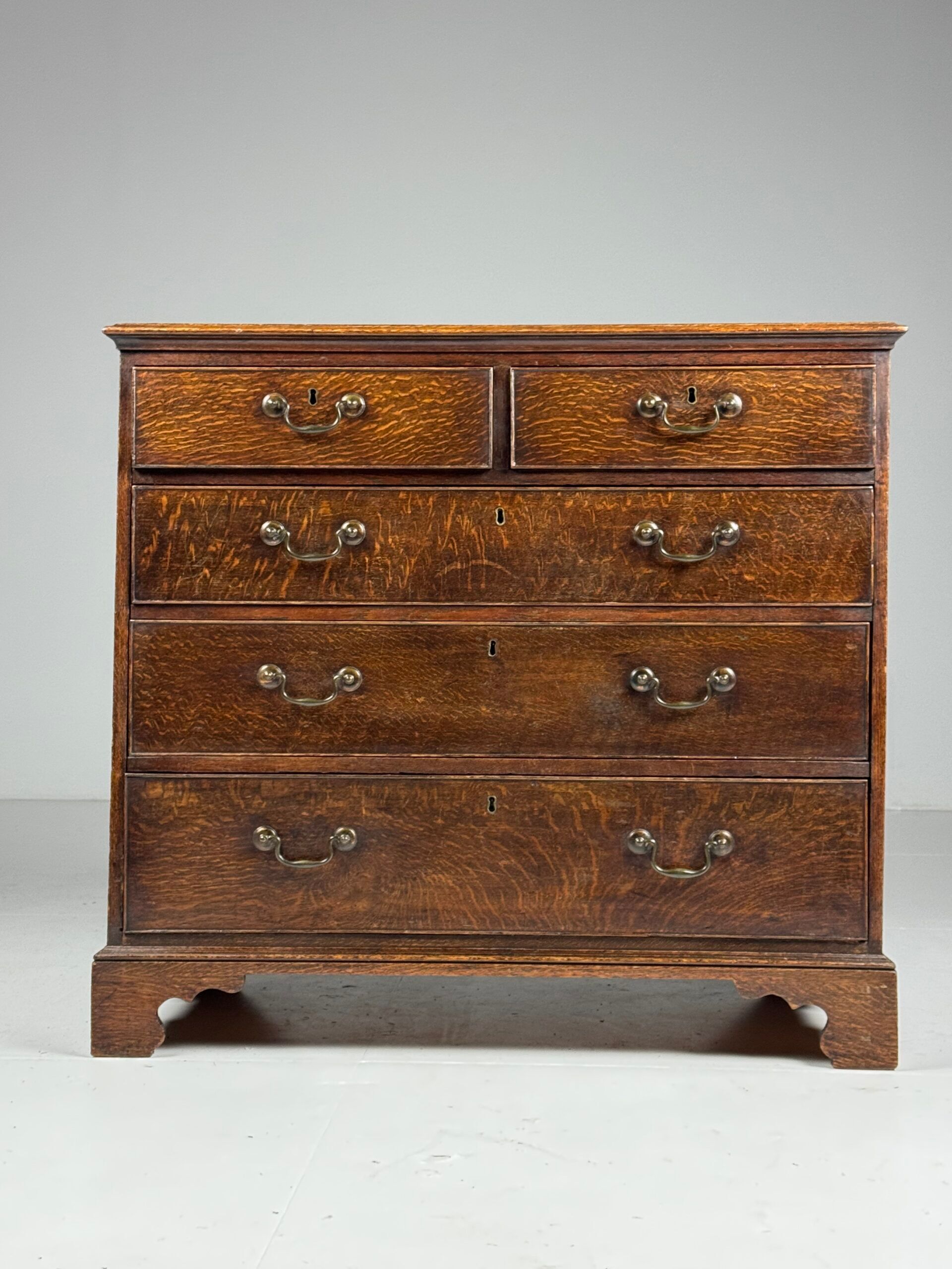Commode anglaise antique 1780