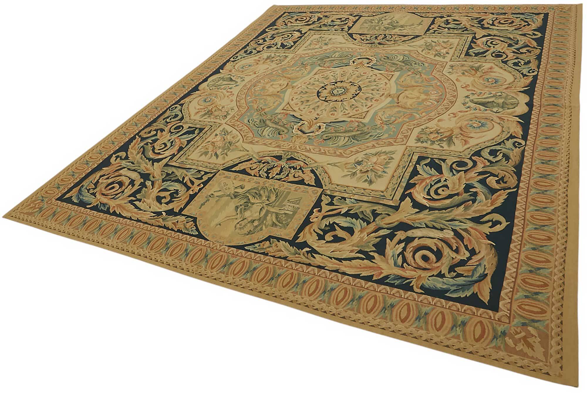Handmade European Vintage Aubusson Kilim 240 cm x 312 cm