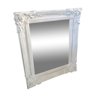 Miroir ancien avec cadre en bois peint
