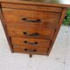 Bureau à pieds compas