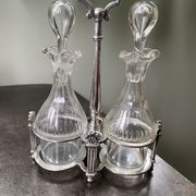Ancien serviteur huile et vinaigre argent et verre taillé