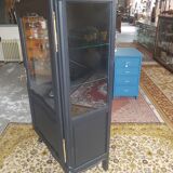 3-sided window wood cabinet