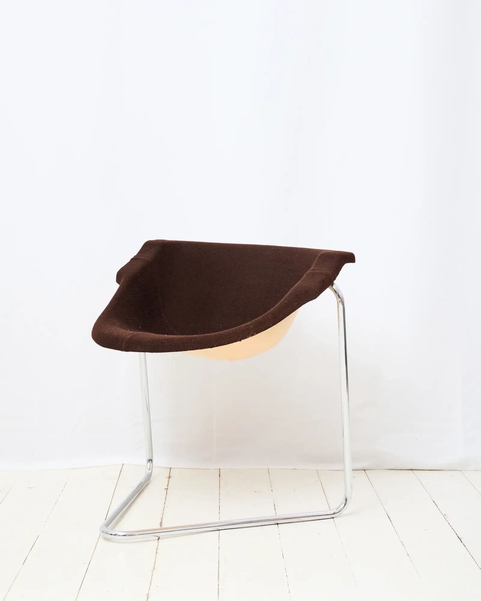 Chair "Pussycat" (1 of 2), Steiner, Kwok Hoi Chan, 1969