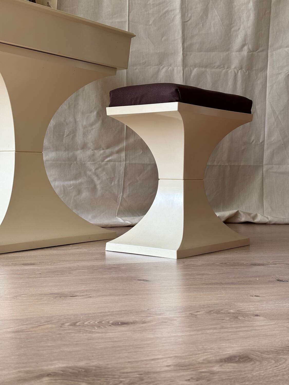 Flair dressing table by Prisunic 1970