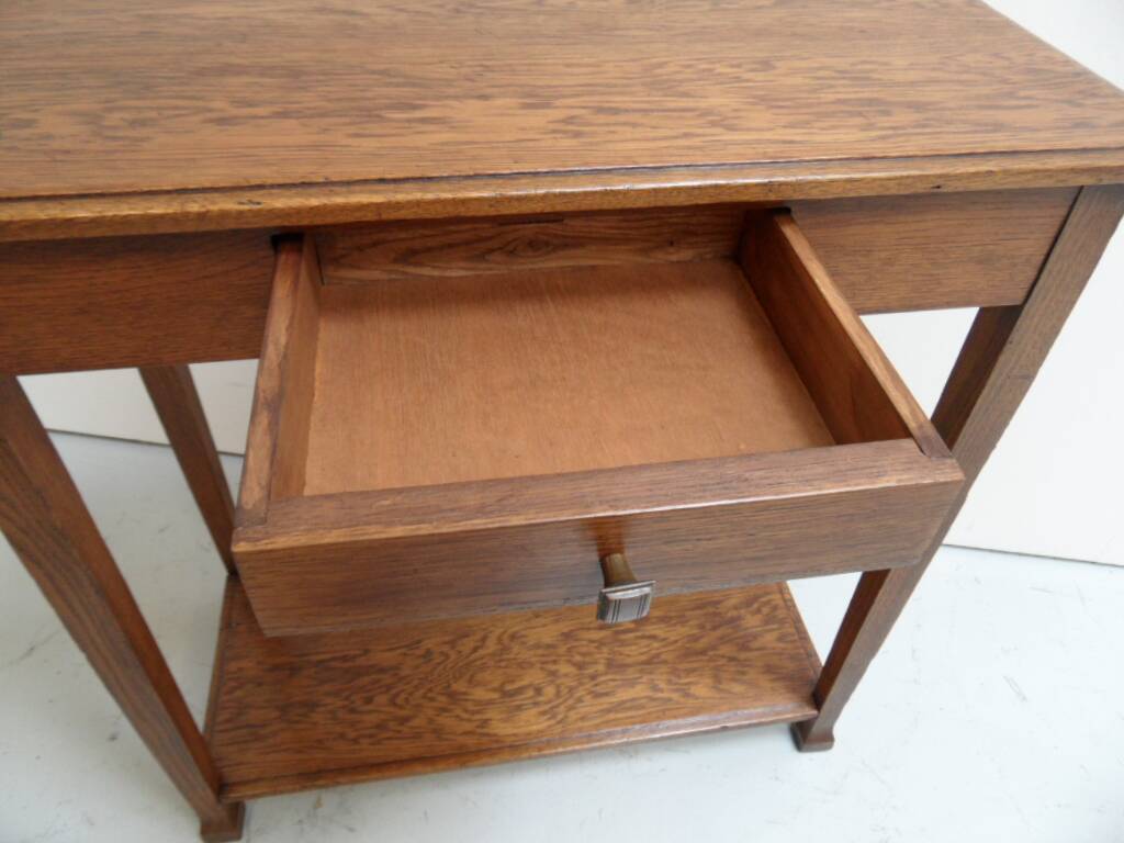 Antique oak sidetable