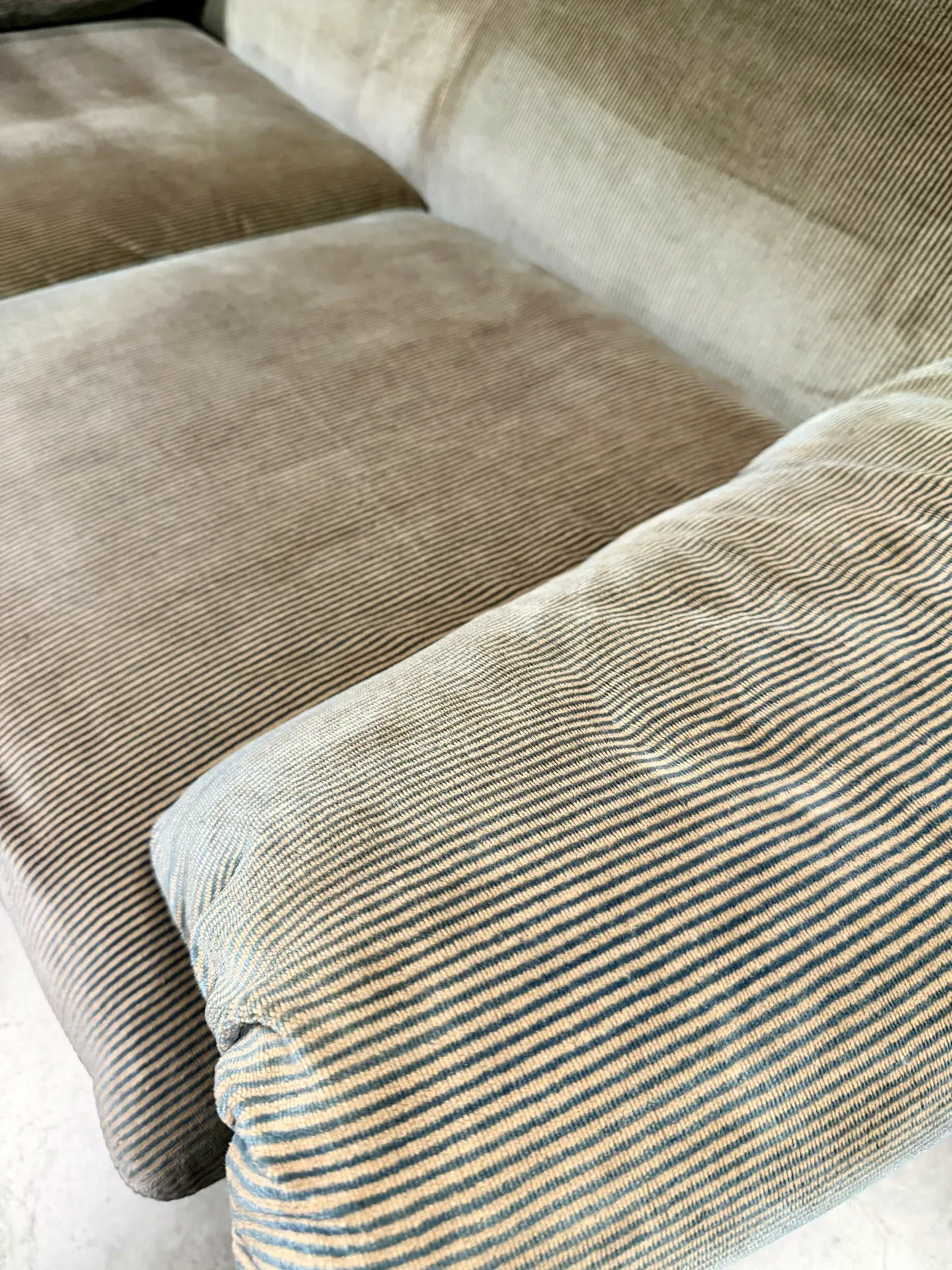 Maralunga two-seater sofa Cassina