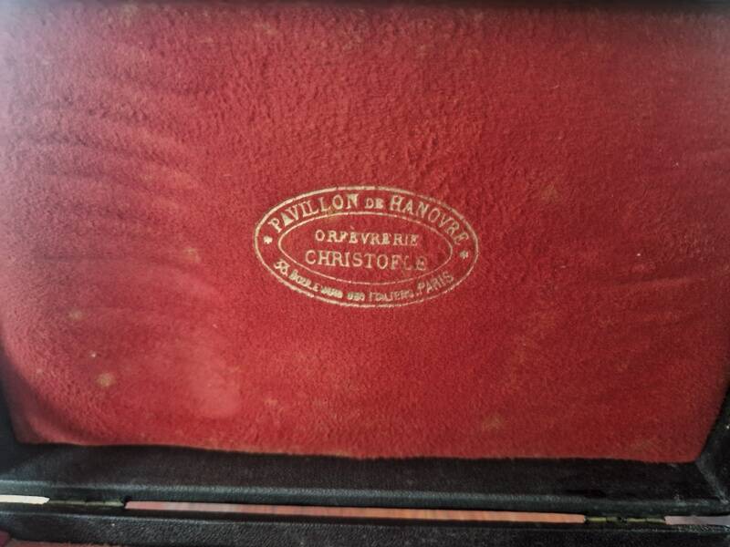 Christofle, Paris - 6 fourchettes et 6 cuillères de table - Modèle Chinon