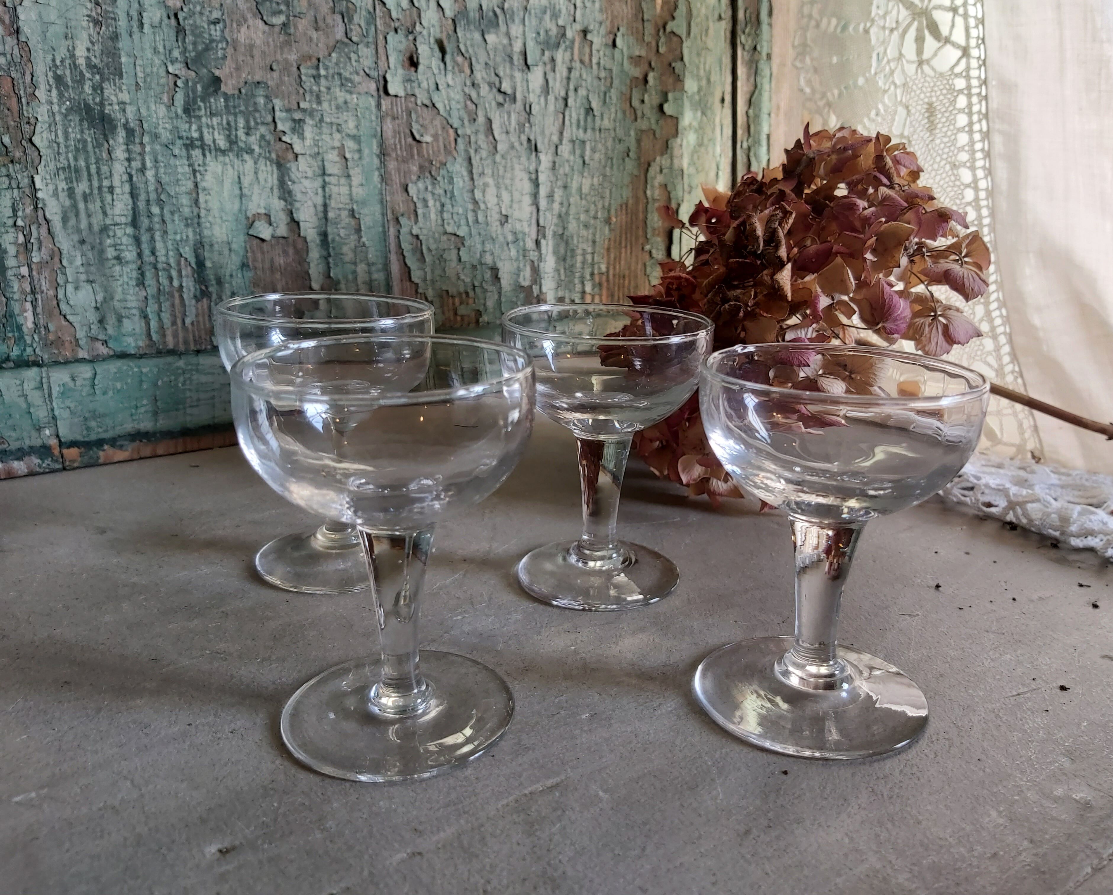 Set of four vintage French glasses for liquor