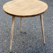 Table basse table d’appoint scandinave pieds compas rénovée en bois brut