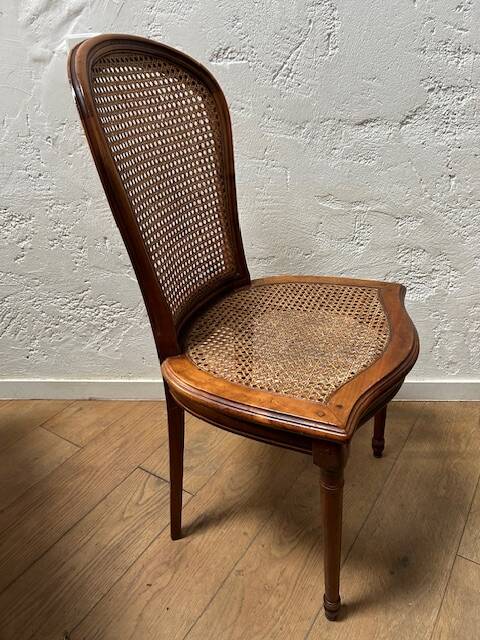 Cane chair