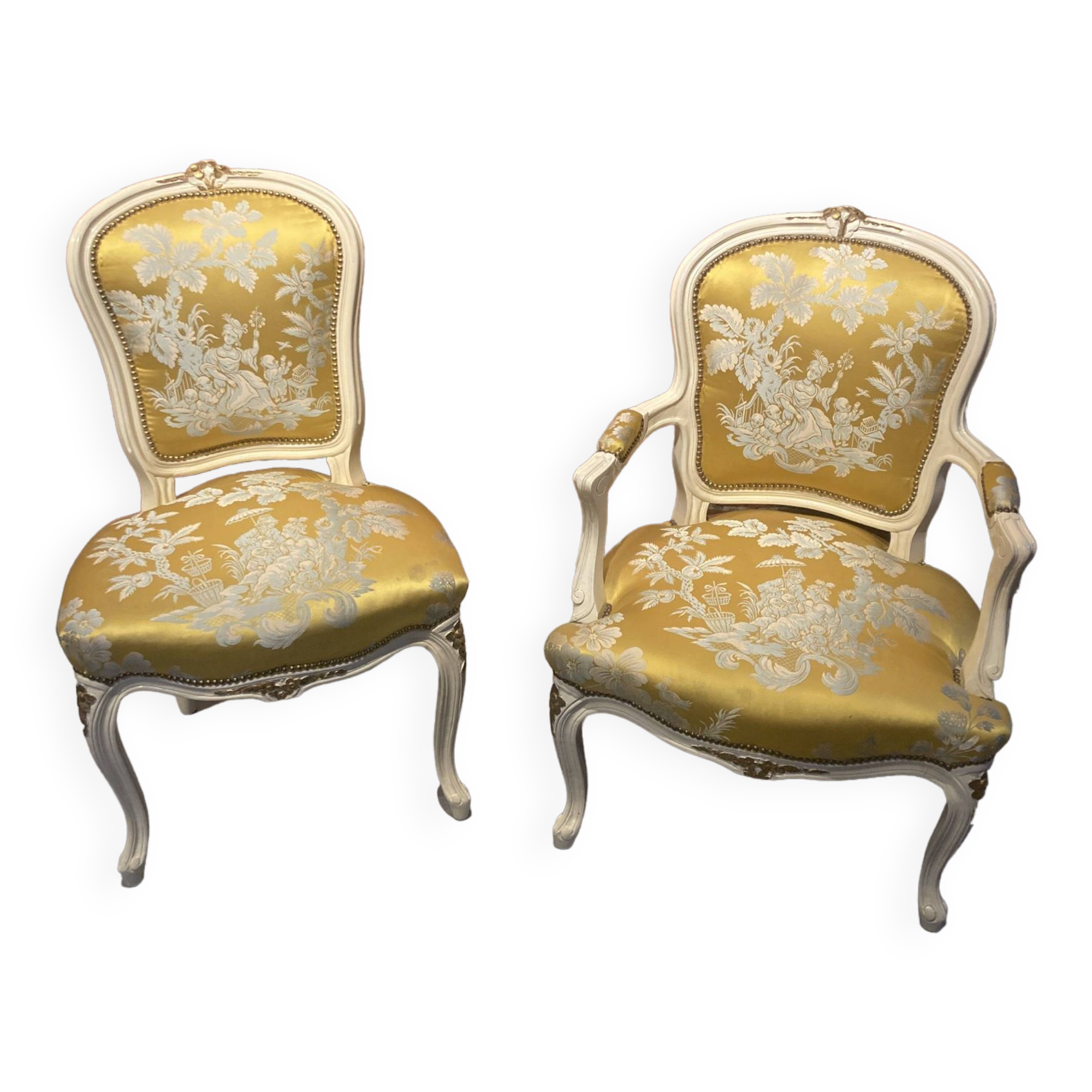 Lot d'un fauteuil et d'une chaise