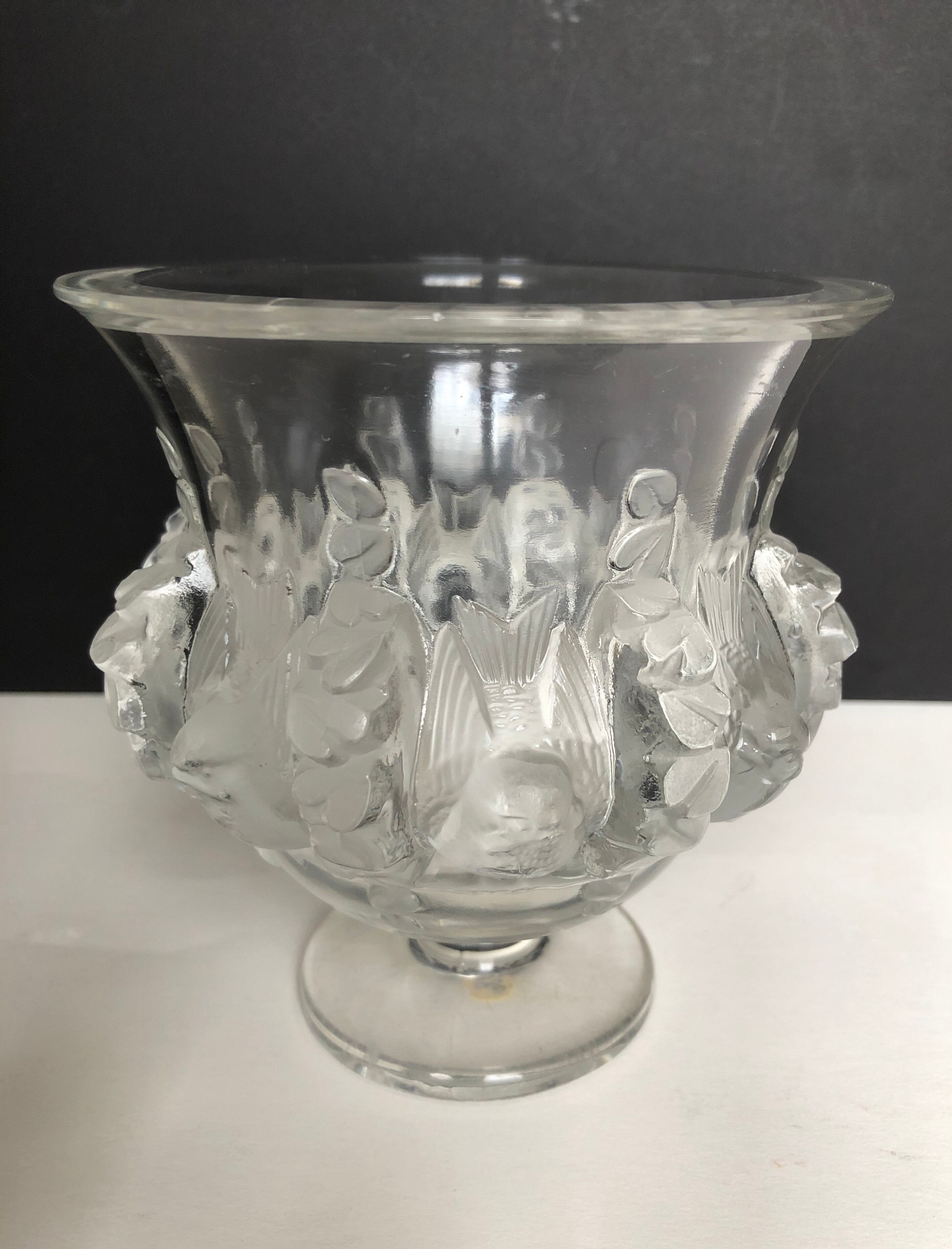 Lalique crystal vase model Dampierre