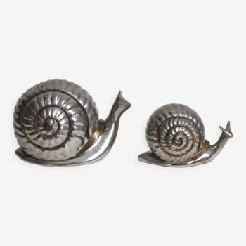 Pair of snail boxes