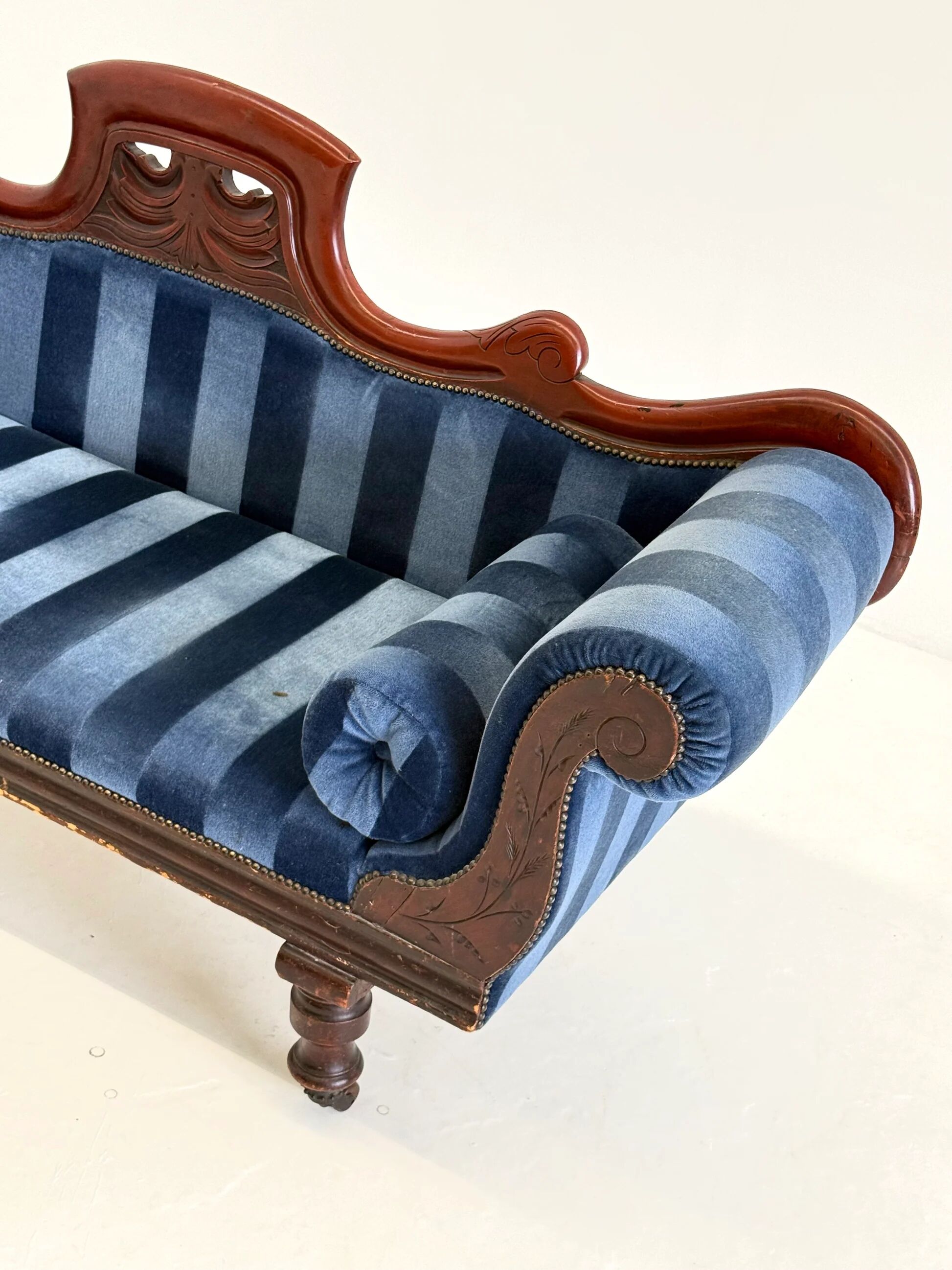 Antique Victorian chaise longue / méridienne
