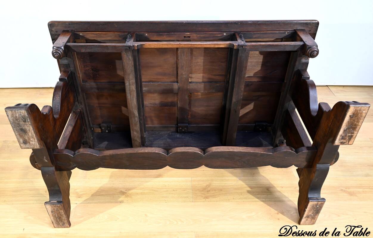 Oak Desk Table, Neo-Gothic style – Early 20th century