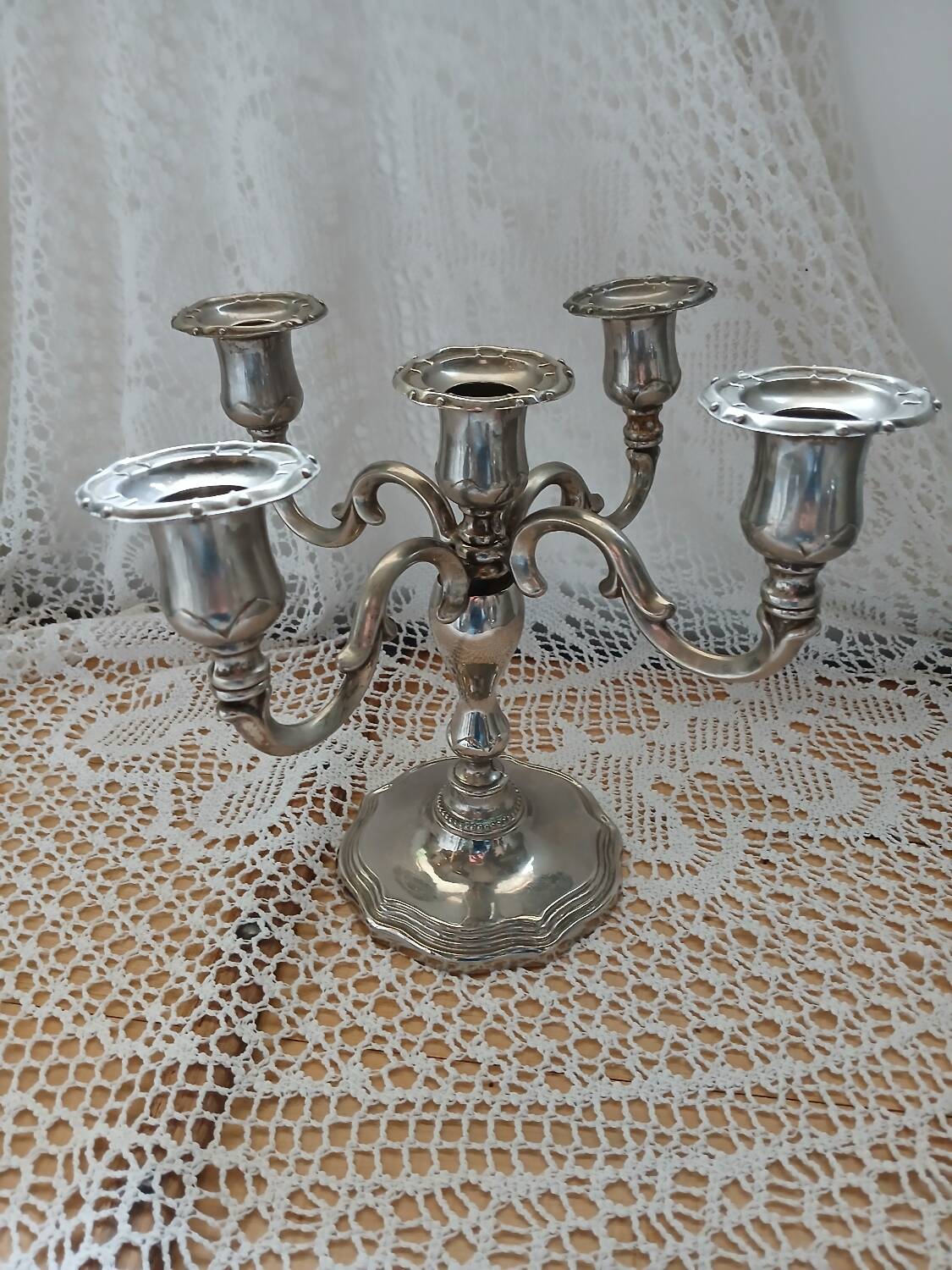 5-headed metal candlestick