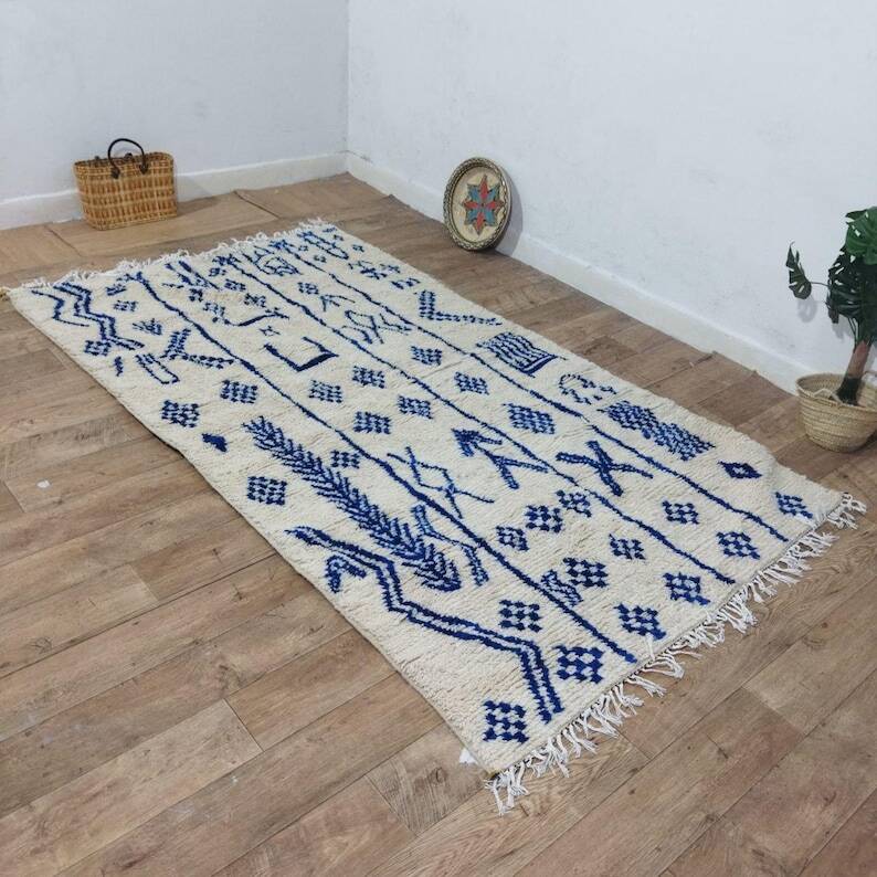 Berber Moroccan wool rug 270cm x 140cm