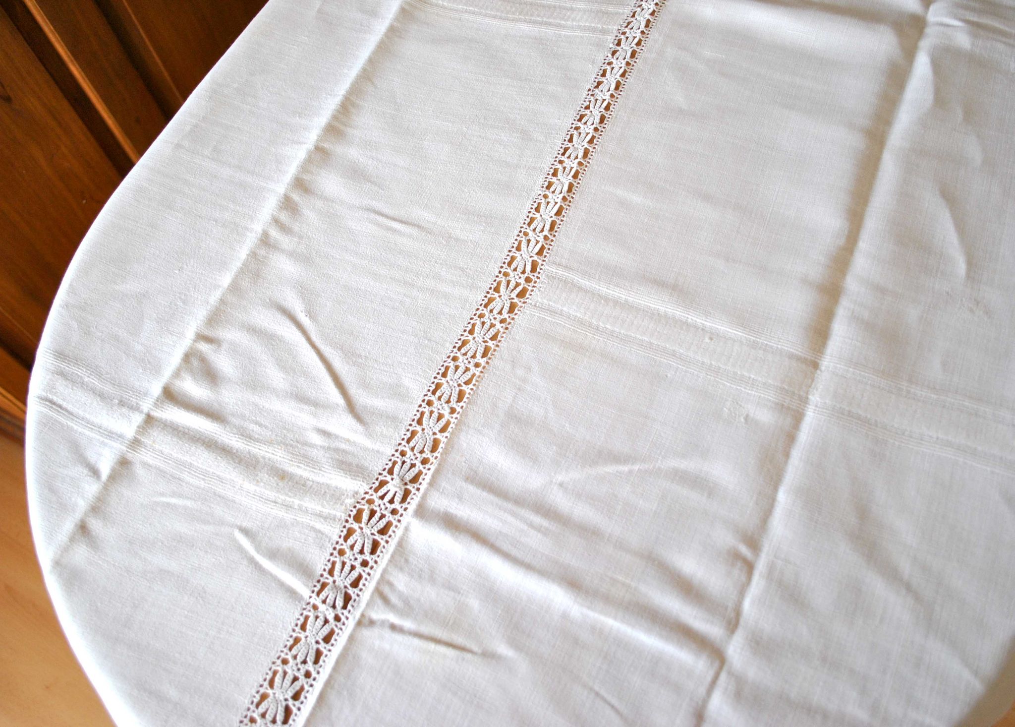 Antique country tablecloth in white woven linen vintage