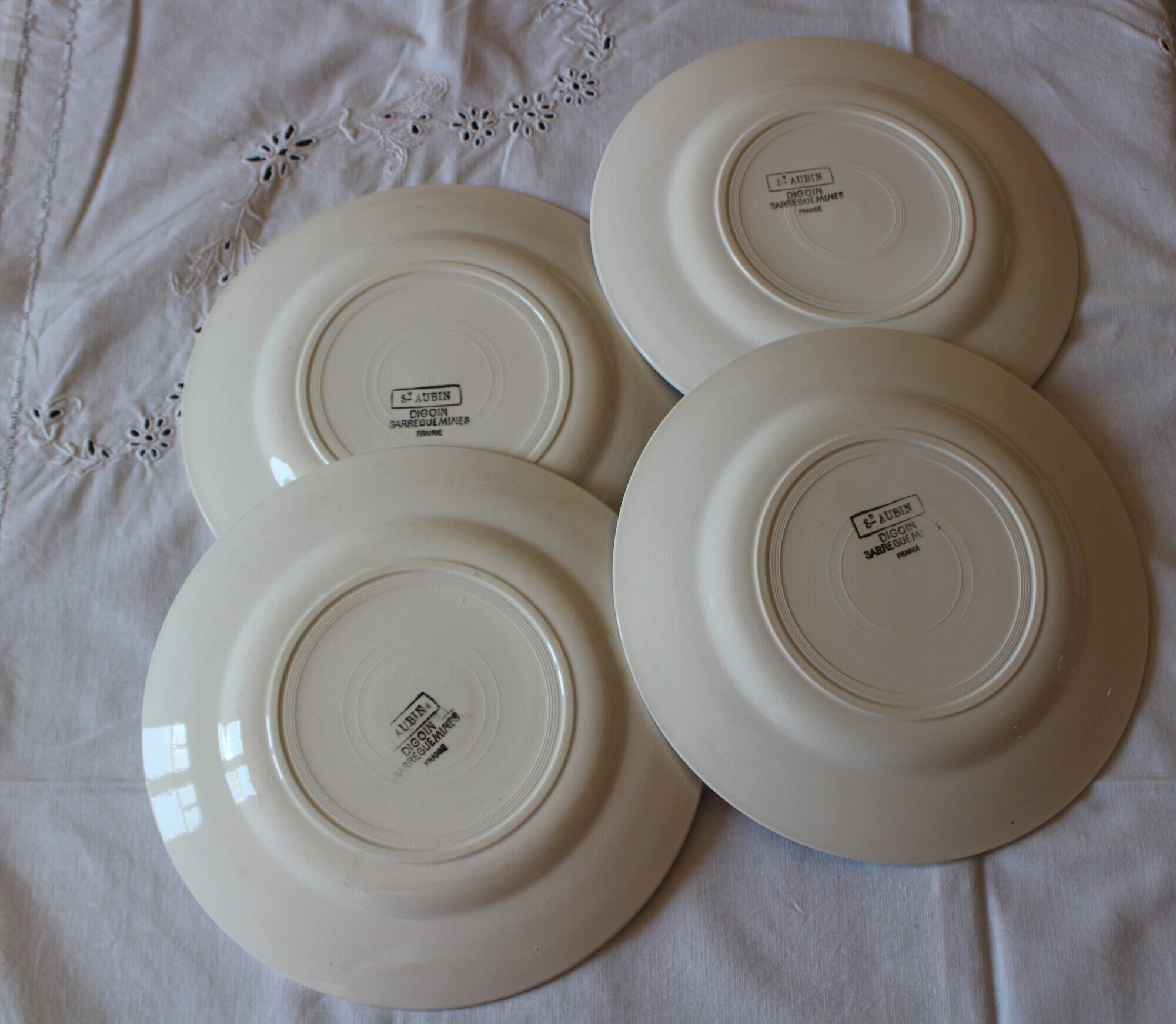 Lot 4 plates Saint Aubin Digoin Sarreguemines