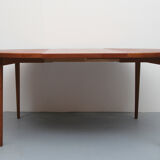 1960s extendible  round dining table in teak