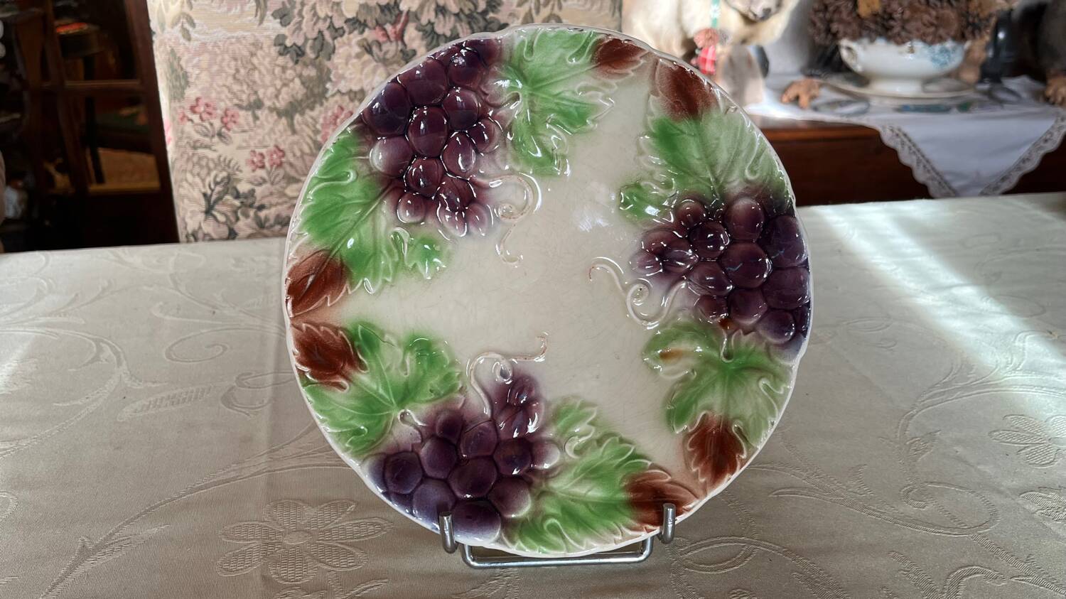 Vintage slip plate
