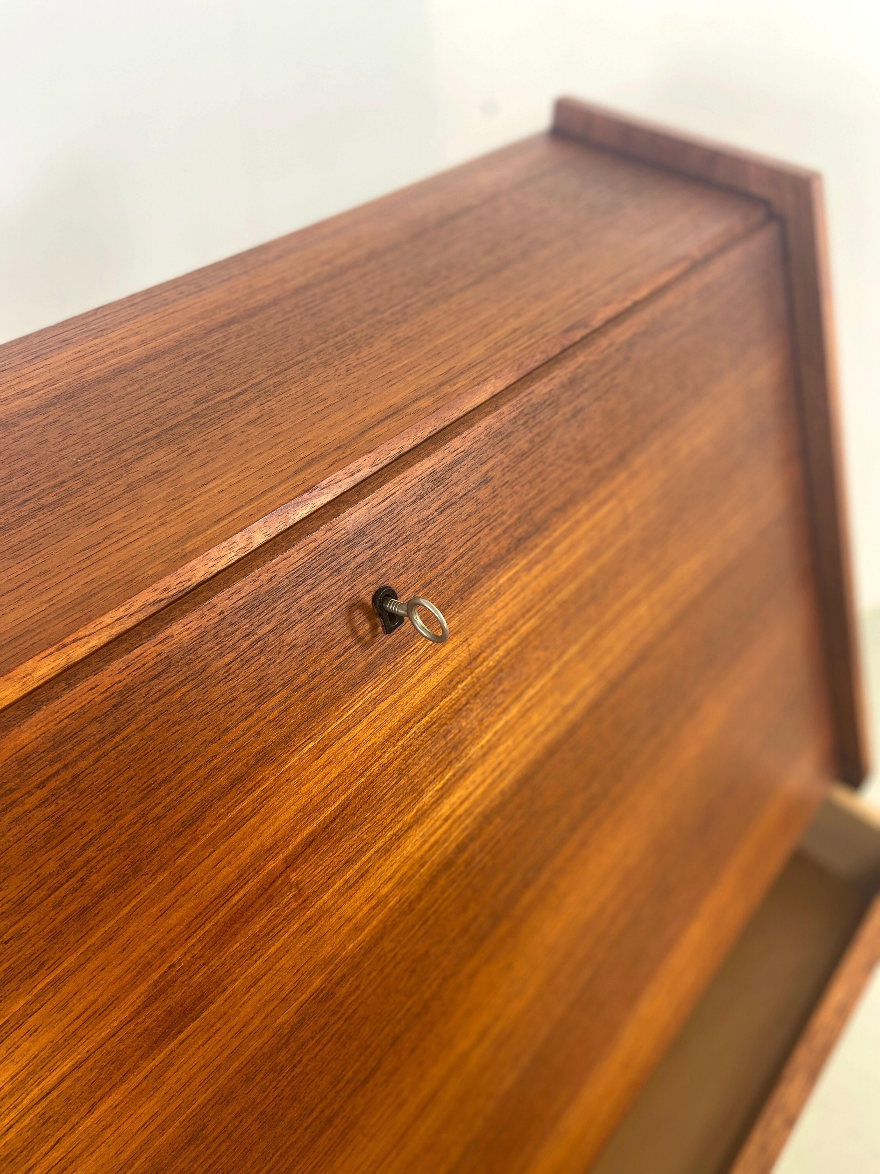 Secretary desk