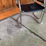 Set of 2 black chrome Bauhaus chairs in tubular steel - Italian design from the 1970s.