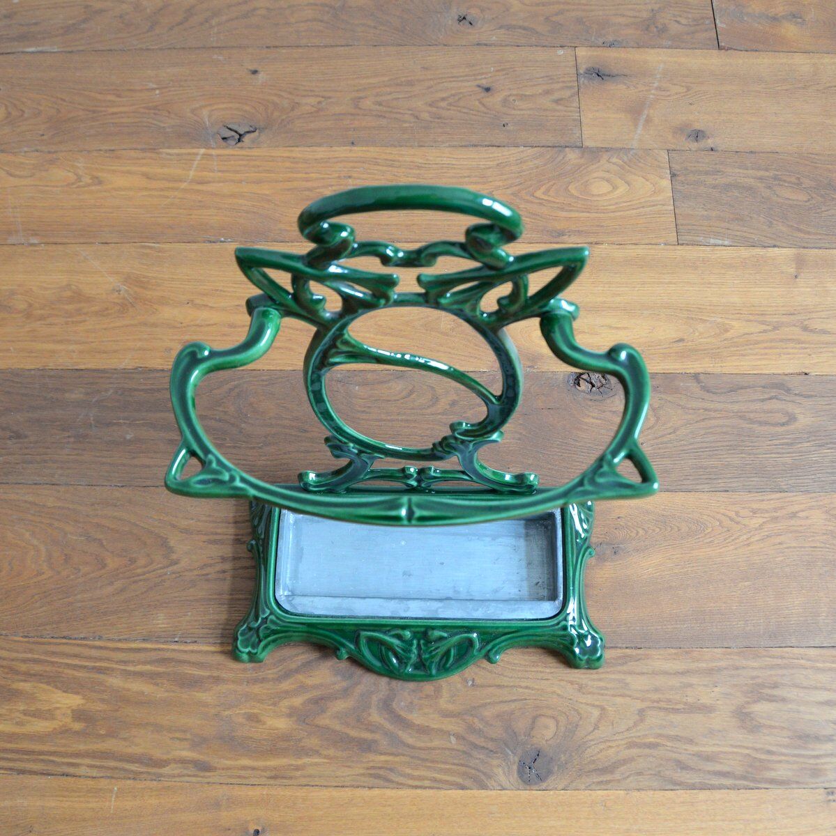 Enamelled cast door Castirone 1900