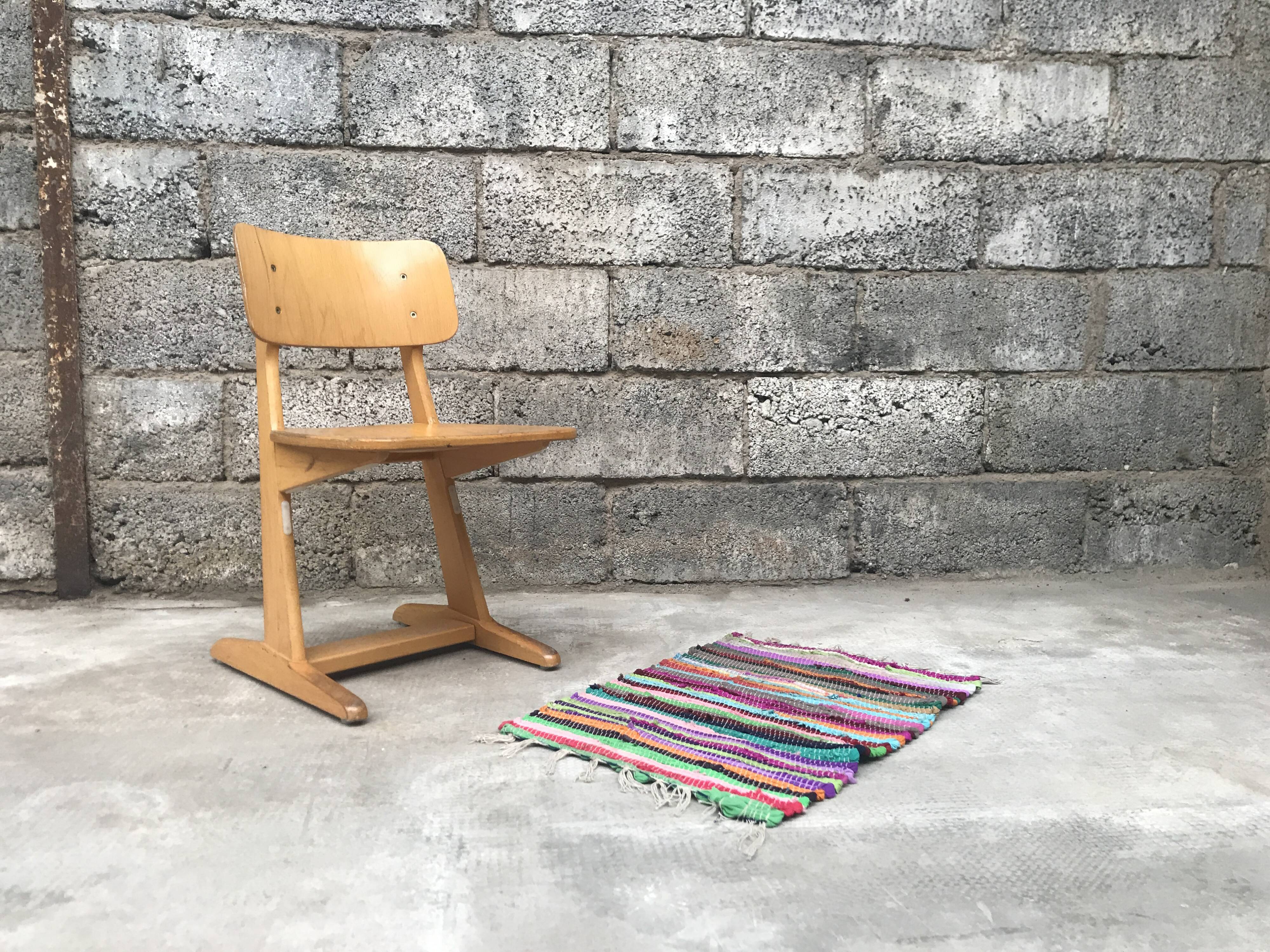 Series of 10 casala children's chairs in vintage light wood