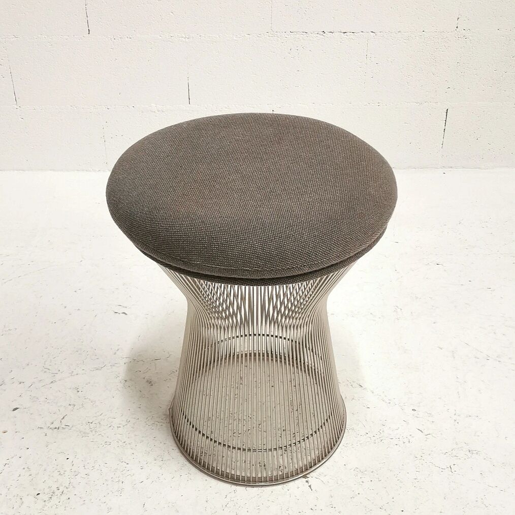 Warren Platner's Stool, Knoll International