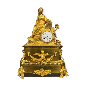 Very important gilded bronze clock Empire period around 1820-1830