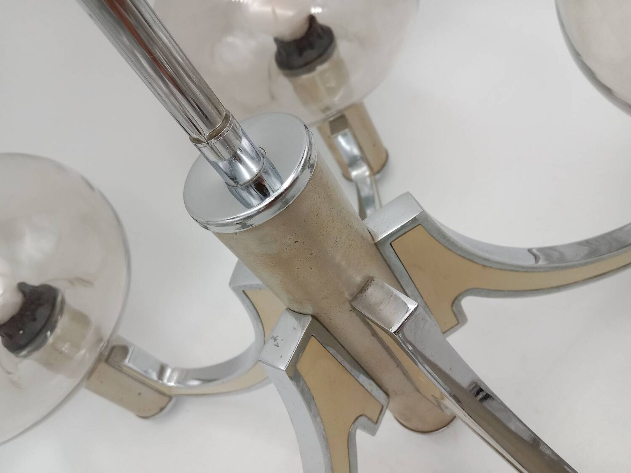 Chrome 5-light chandelier
