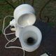 Lampe "téléphone " en céramique blanche et opaline des années 70