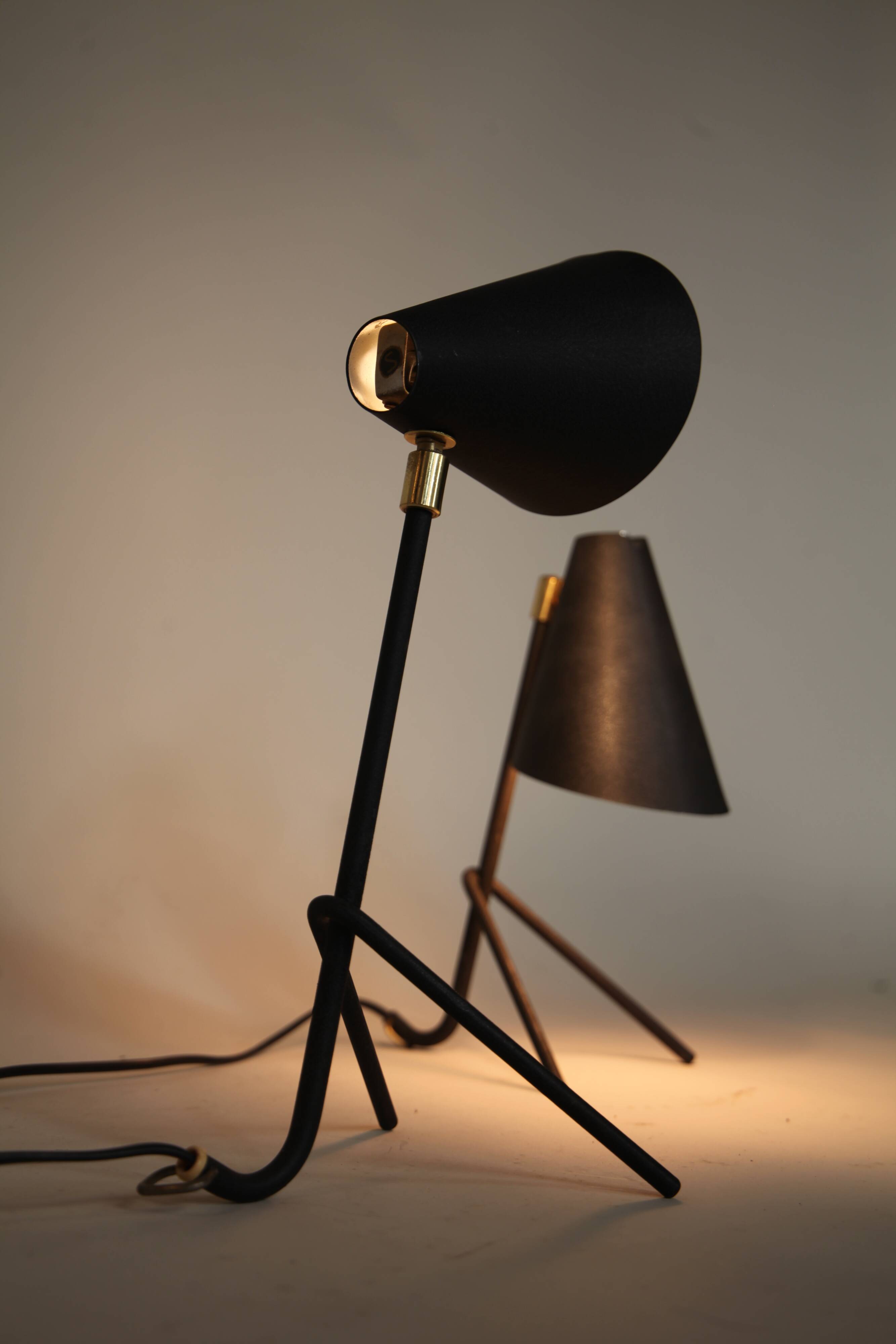 Paire de lampes trépied suédoises, années 1950