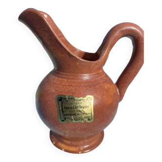 Pottery decanter