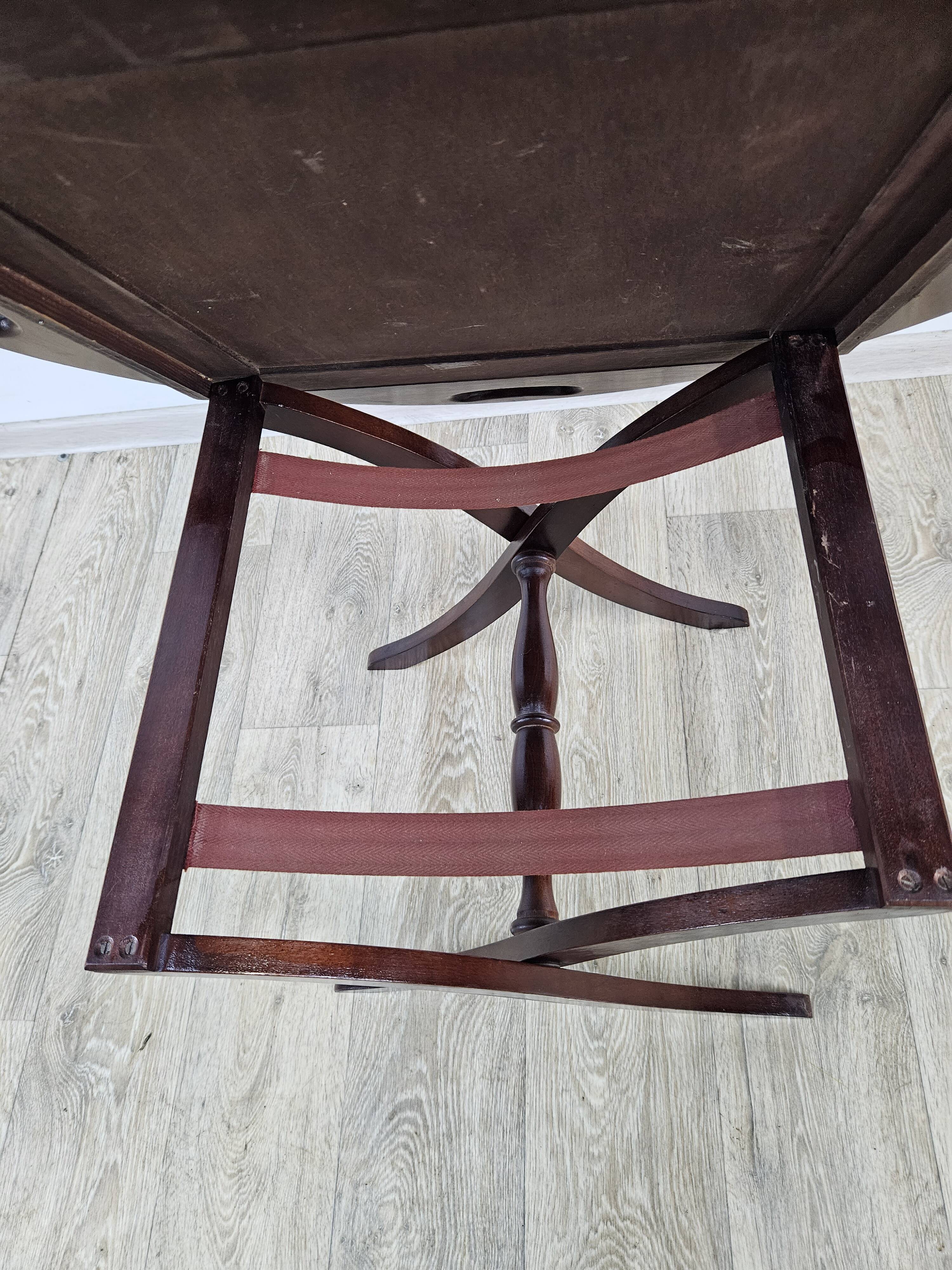 Vintage mahogany table, England, 1970s.