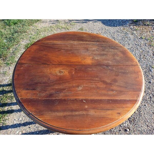 Table extensible 6 pieds en noyer, XIXème s.