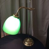 Lampe de bureau lampe d'appoint lampe de lecture quinquet laiton tulipe opaline