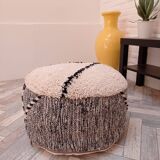 Handmade moroccan berber pouf in wool