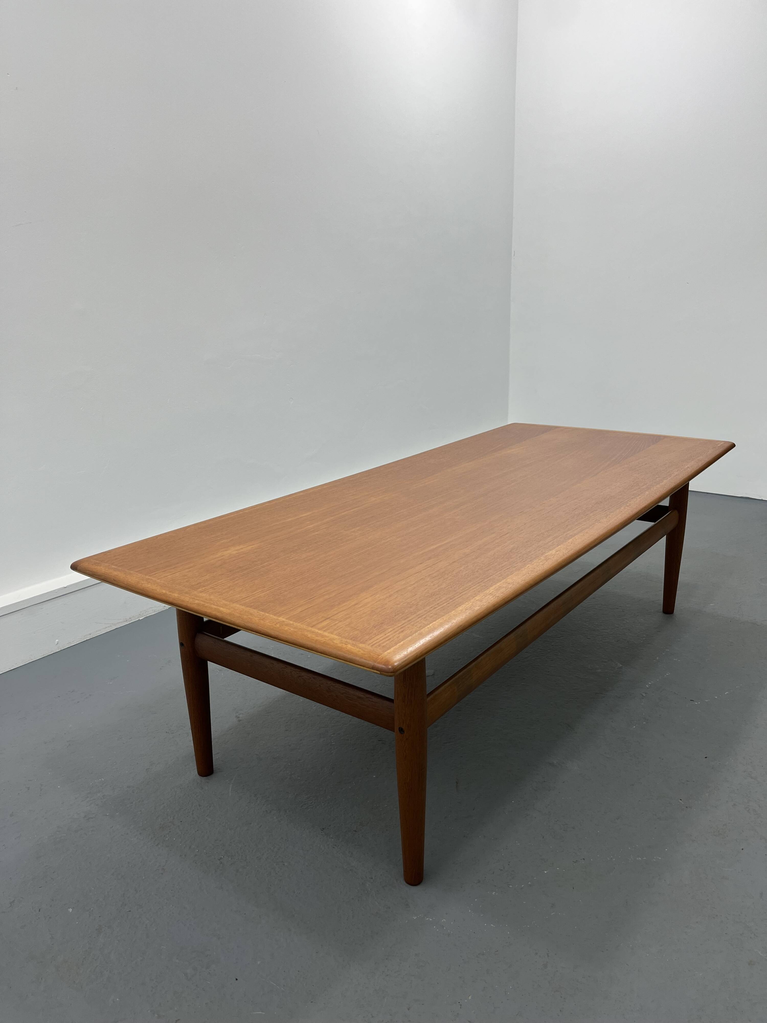 Danish Coffe table teak, 1970s