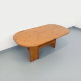 Vintage oval rectangular modernist coffee table in solid pine from the years.